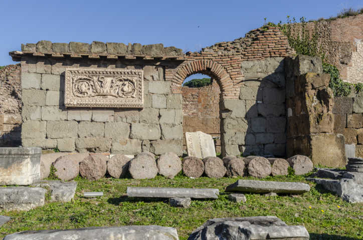62 - Italia - Roma - Foro Romano - basilica Emilia